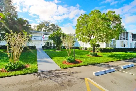 70 Prescott D Deerfield Beach FL 33442