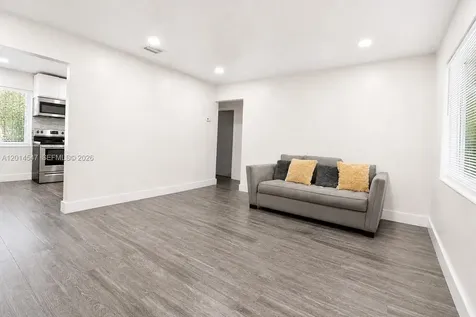 1631 NW 114th Street Miami FL 33167