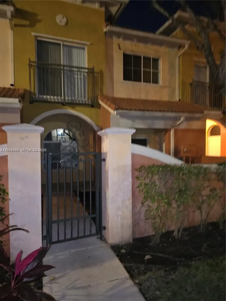 1304 N Santa Catalina Circle North Lauderdale FL 33068