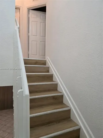 1304 N Santa Catalina Circle North Lauderdale FL 33068