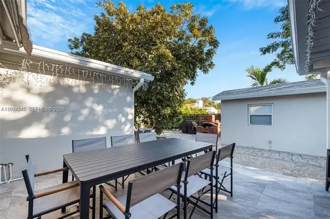 1946 SW 20th Street Miami FL 33145