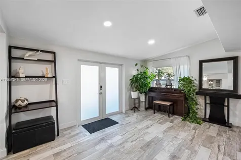 1946 SW 20th Street Miami FL 33145