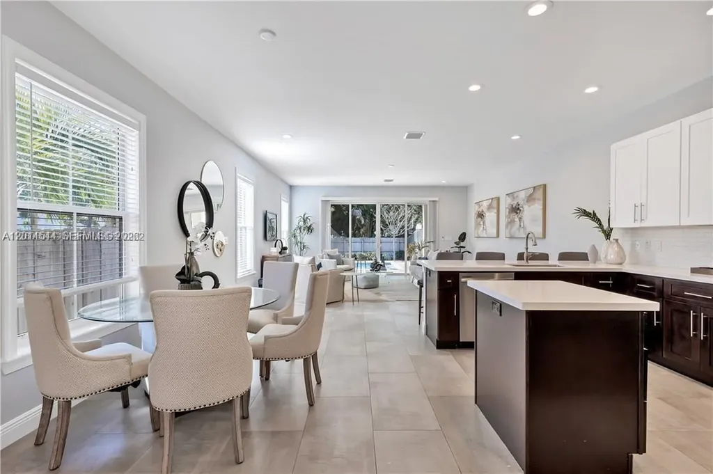 1031 NE 13th Avenue Fort Lauderdale FL 33304