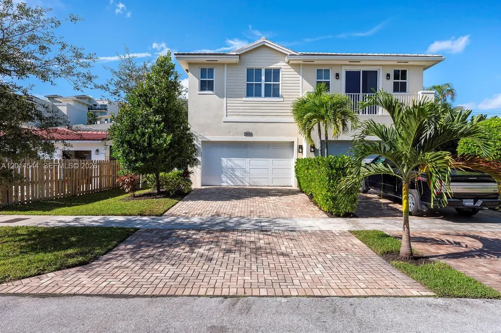 1031 NE 13th Avenue Fort Lauderdale FL 33304