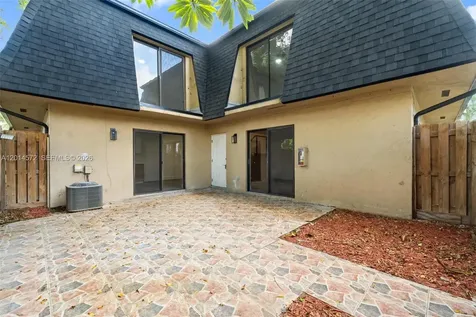 14289 SW 94th Cir Lane Miami FL 33186