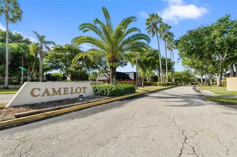 14289 SW 94th Cir Lane Miami FL 33186