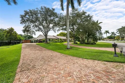 15110 N Saxon Circle Southwest Ranches FL 33331