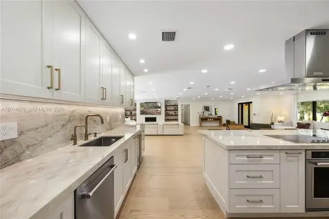 15110 N Saxon Circle Southwest Ranches FL 33331