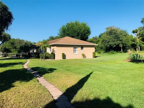 196 Jamison Avenue Lake Placid FL 33852