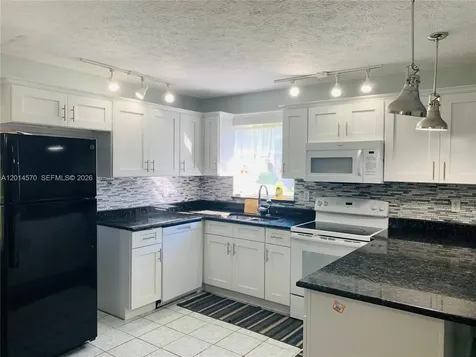 196 Jamison Avenue Lake Placid FL 33852