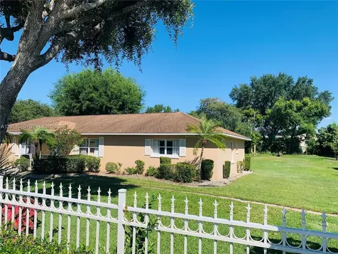 196 Jamison Avenue Lake Placid FL 33852