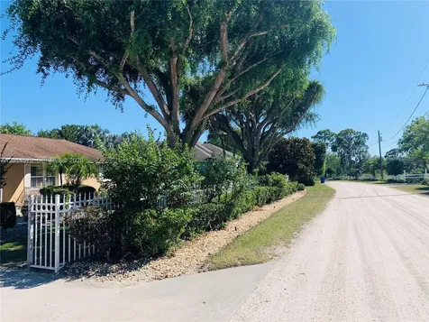 196 Jamison Avenue Lake Placid FL 33852