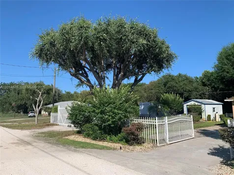196 Jamison Avenue Lake Placid FL 33852
