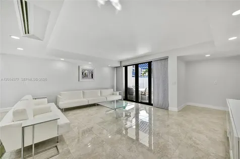 Sunny Isles Beach FL 33160