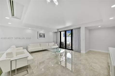 Sunny Isles Beach FL 33160