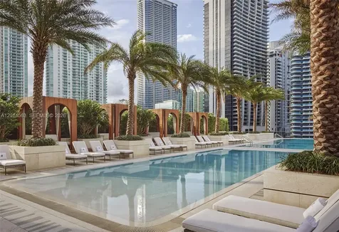 801 S Miami Avenue Miami FL 33130