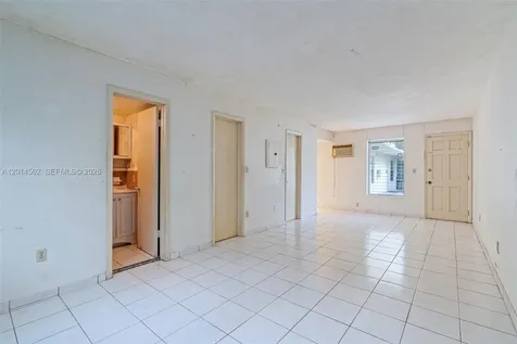 234 Antiquera Avenue Coral Gables FL 33134