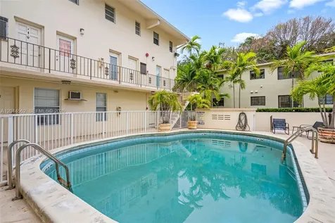 234 Antiquera Avenue Coral Gables FL 33134