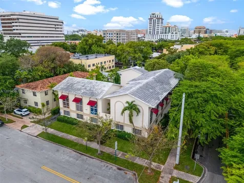 234 Antiquera Avenue Coral Gables FL 33134