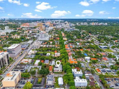 234 Antiquera Avenue Coral Gables FL 33134