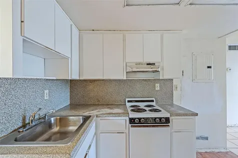 234 Antiquera Avenue Coral Gables FL 33134