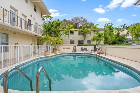 234 Antiquera Avenue Coral Gables FL 33134