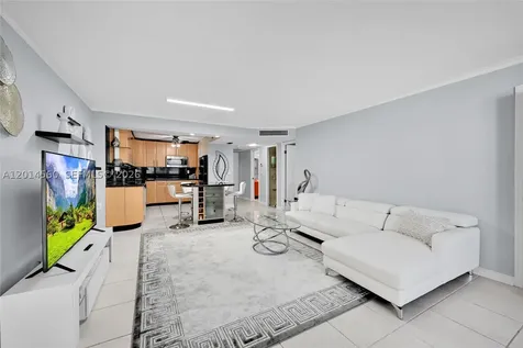 6039 Collins Avenue Miami Beach FL 33140
