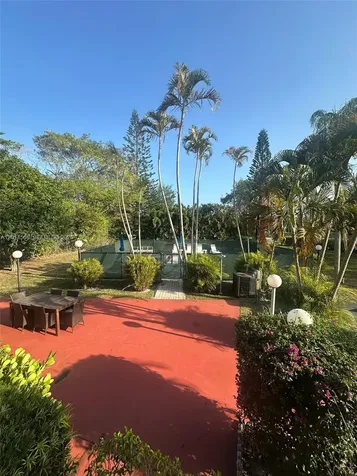 3910 Crystal Lake Drive Deerfield Beach FL 33064