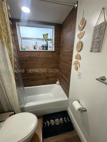 3910 Crystal Lake Drive Deerfield Beach FL 33064