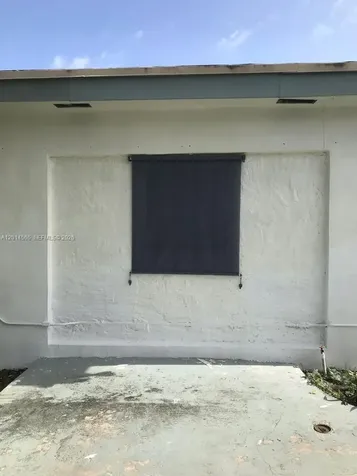 2530 NW 17th Street Fort Lauderdale FL 33311