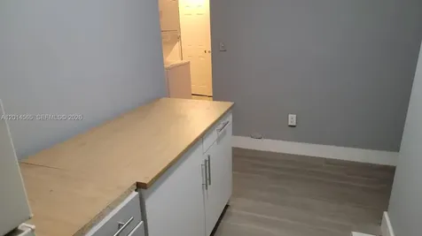 2530 NW 17th Street Fort Lauderdale FL 33311