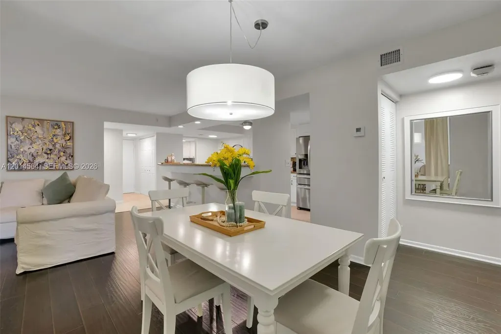 500 Egret Circle Delray Beach FL 33444