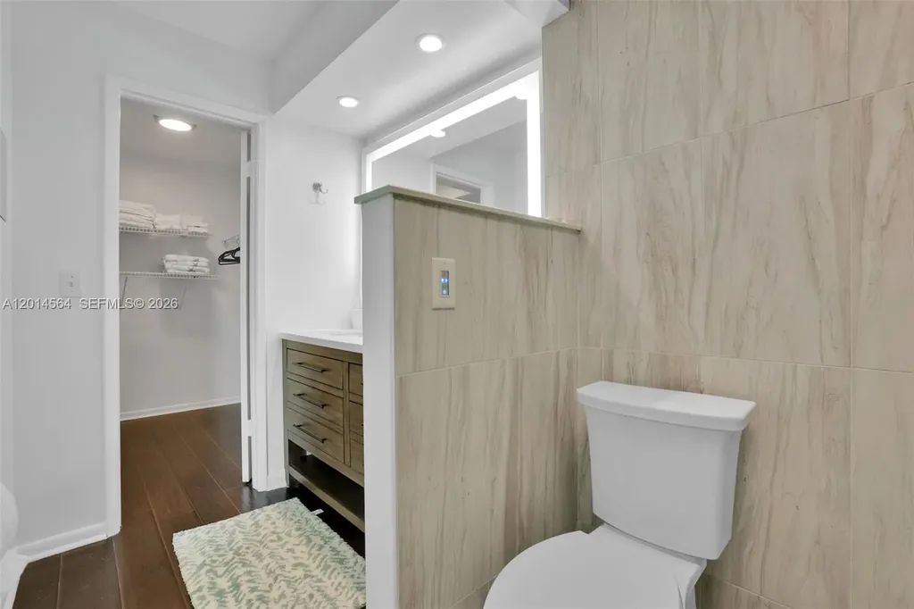 500 Egret Circle Delray Beach FL 33444