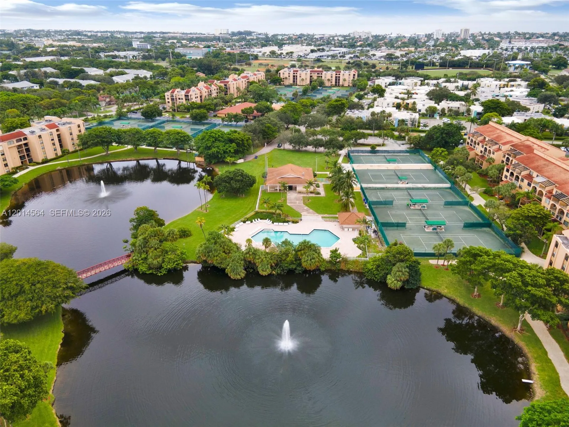 500 Egret Circle Delray Beach FL 33444