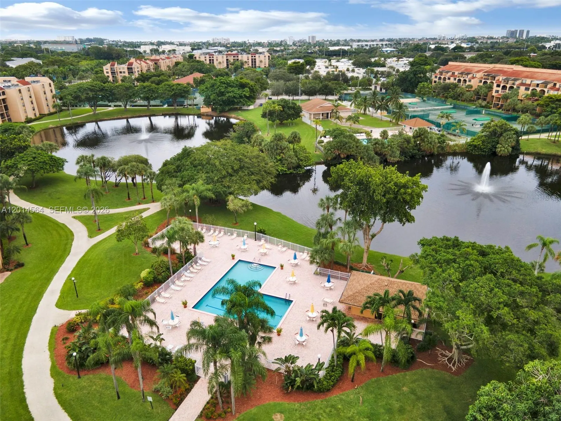 500 Egret Circle Delray Beach FL 33444