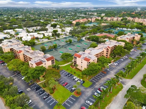 500 Egret Circle Delray Beach FL 33444