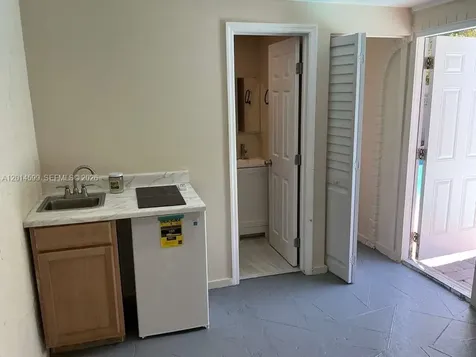 4324 NW 76th Avenue Coral Springs FL 33065