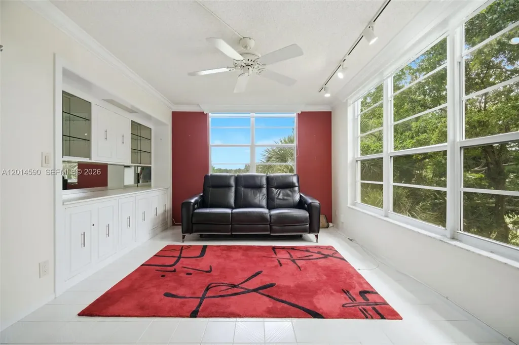 821 Cypress Boulevard Pompano Beach FL 33069