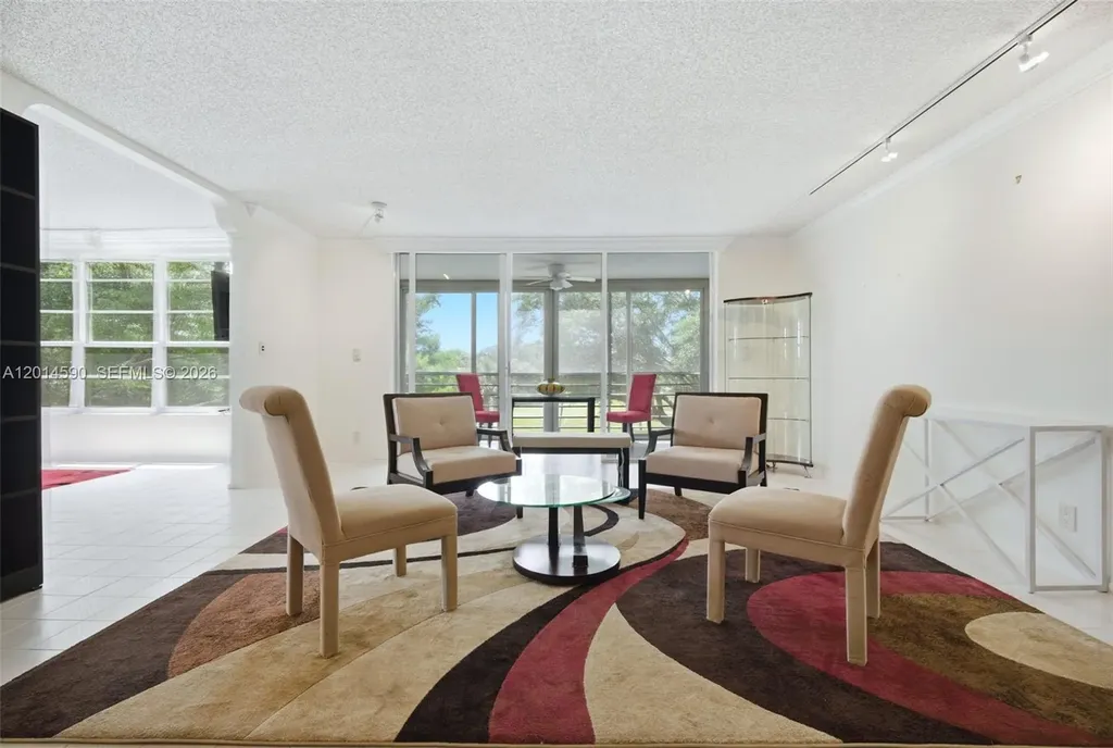 821 Cypress Boulevard Pompano Beach FL 33069
