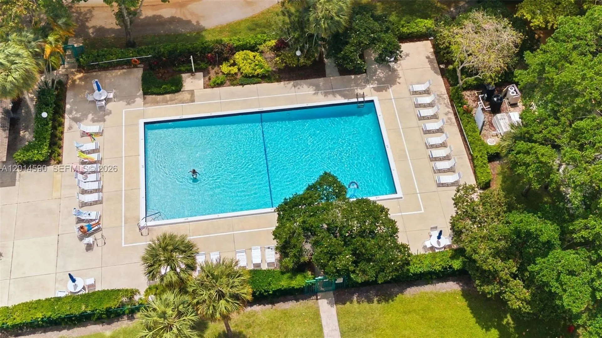 821 Cypress Boulevard Pompano Beach FL 33069