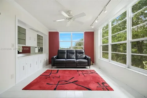 821 Cypress Boulevard Pompano Beach FL 33069