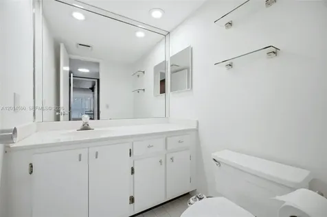 821 Cypress Boulevard Pompano Beach FL 33069