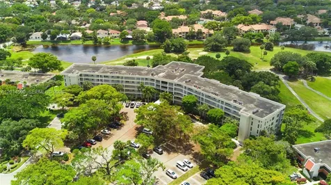 821 Cypress Boulevard Pompano Beach FL 33069