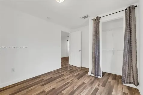 1463 NW 70th Street Miami FL 33147