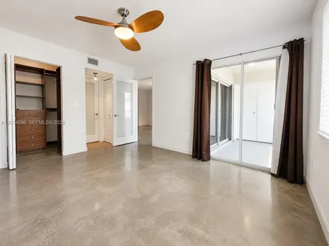 2890 N Oakland Forest Drive Oakland Park FL 33309