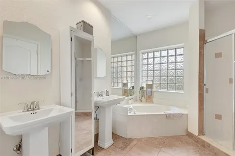 16339 Malibu Drive Weston FL 33326