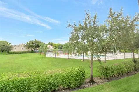 16339 Malibu Drive Weston FL 33326