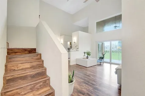16339 Malibu Drive Weston FL 33326