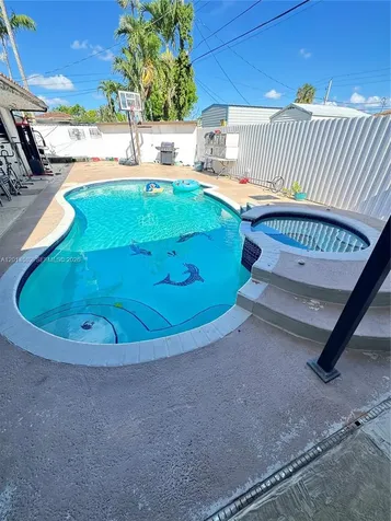 1314 W 77th Street Hialeah FL 33014