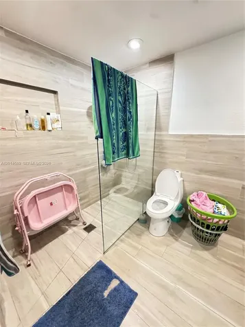 1314 W 77th Street Hialeah FL 33014